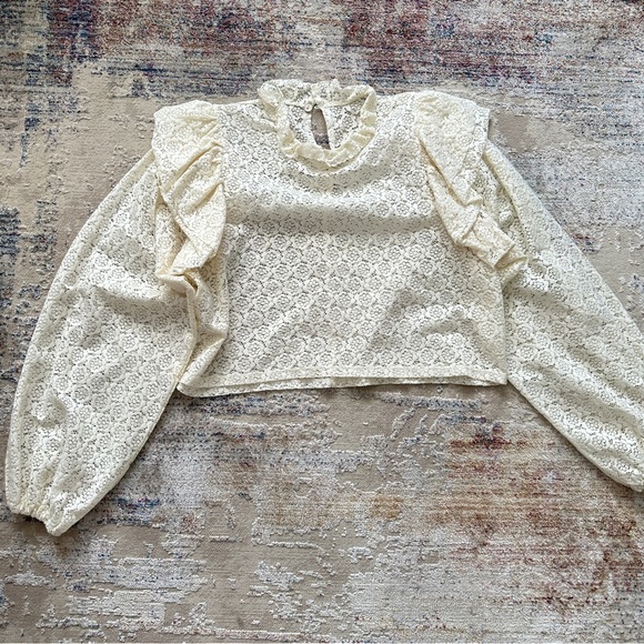 Zara lace top size medium cream color - Picture 7 of 17